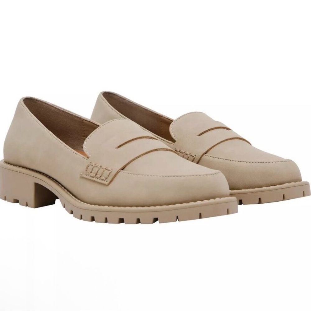 New! Dolce Vida Lug Loafer, size 10, crisp dune